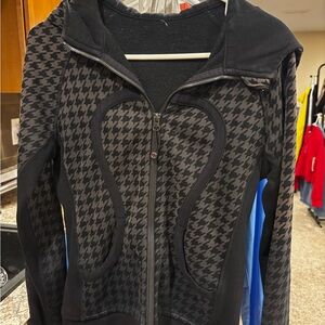 Lululemon Black Houndstooth Women's Full Zip Hoodie